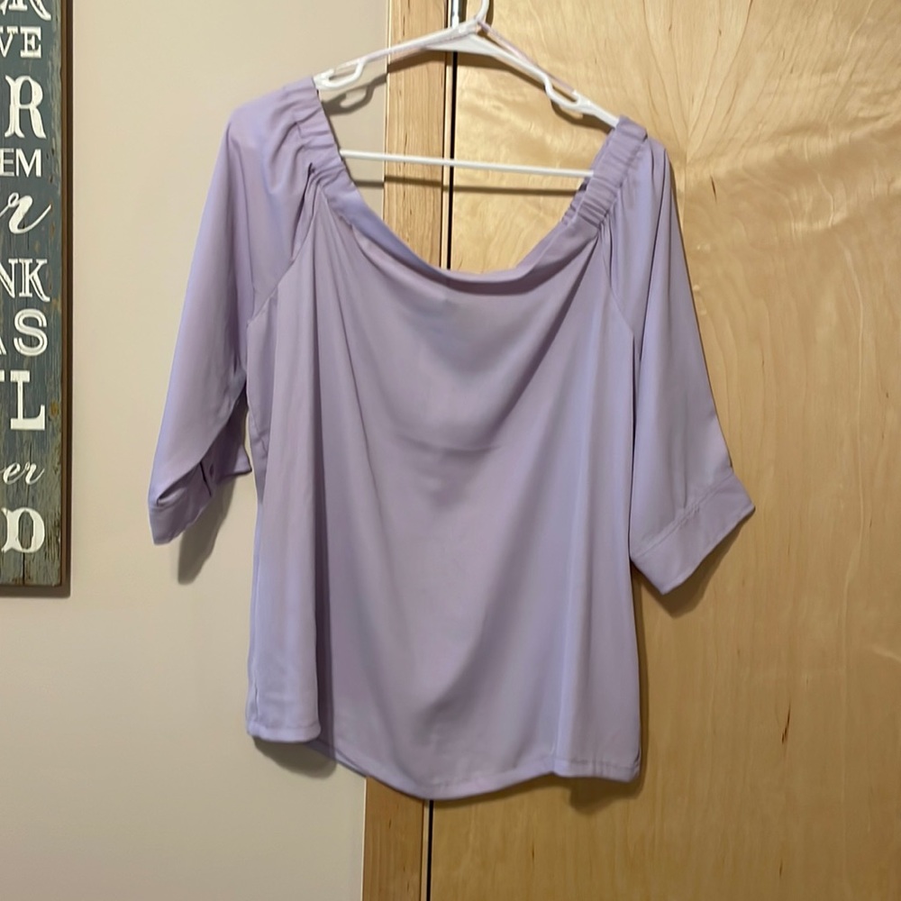 Off shoulder 3/4 length top